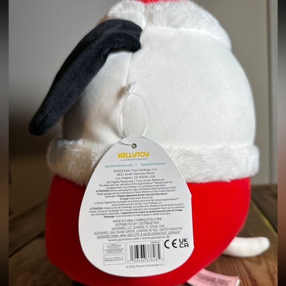 New Snoopy Santa Claus Squishmallow 10" - Picture 3 of 4